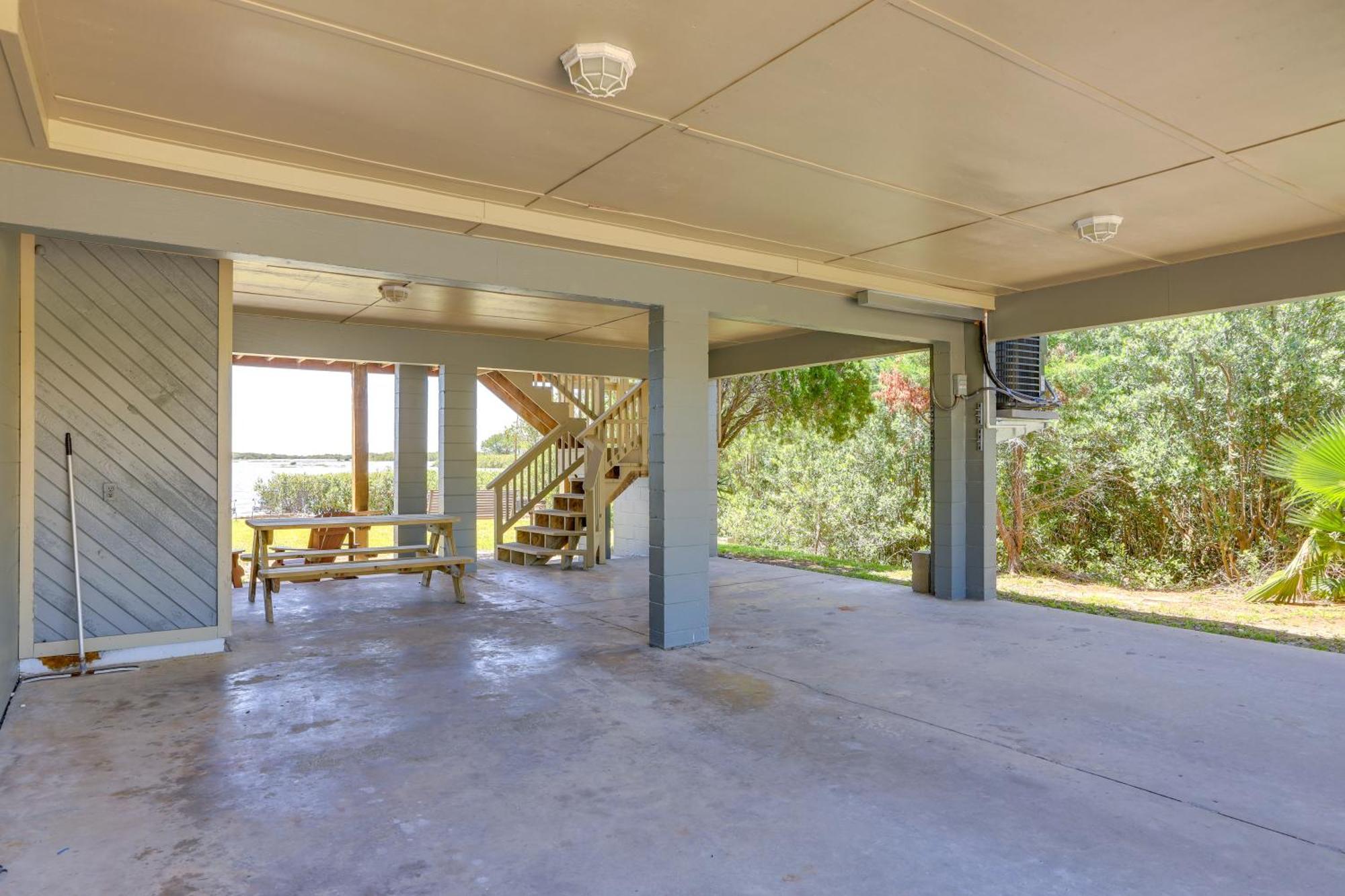 Waterfront Cedar Key Duplex Home Grill And Dock! Экстерьер фото